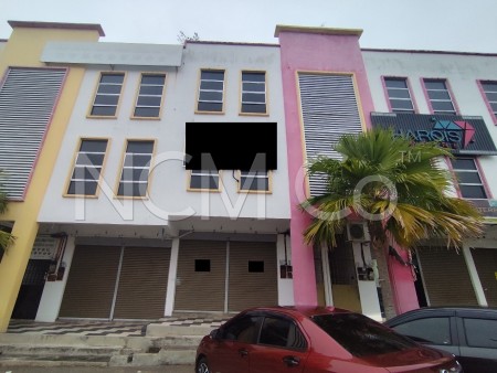 Shop Office For Auction at Mentakab