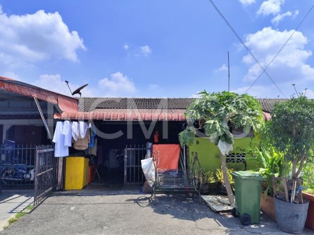 Terrace House For Auction at Taman Temara