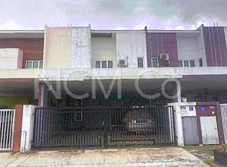 Terrace House For Auction at Hijayu 1