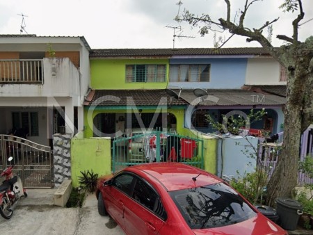 Terrace House For Auction at Taman Universiti Indah
