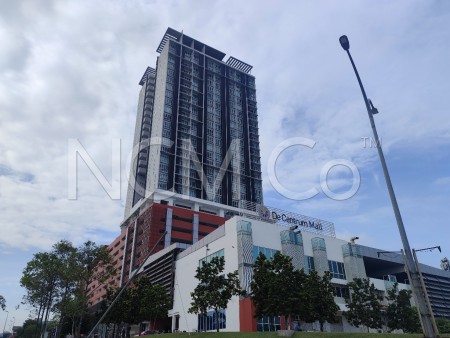 SOHO For Auction at Unipark Condominium