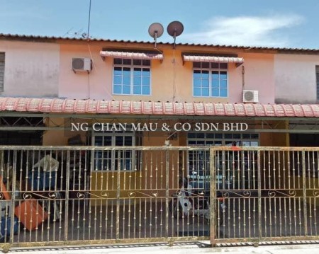 Terrace House For Auction at Taman Bersatu