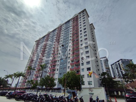 Apartment For Auction at Vista Pinggiran