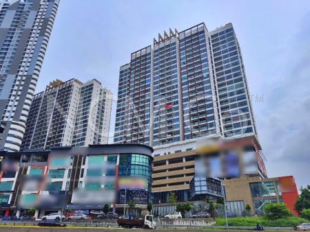 Apartment For Auction at Amerin Residence