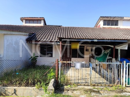 Terrace House For Auction at Taman Parit Jaya