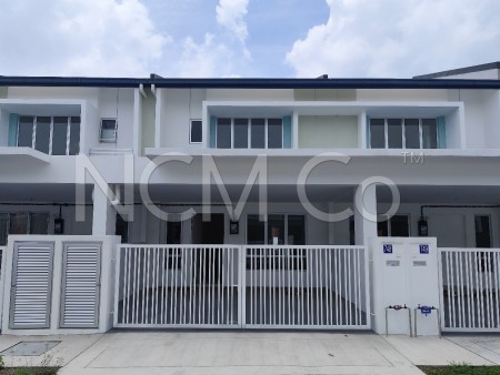 Terrace House For Auction at Tiara Sendayan