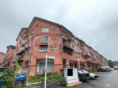 Apartment For Auction at Pangsapuri Permata Merah