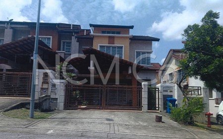 Terrace House For Auction at Denai Alam