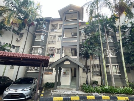 Apartment For Auction at Puncak Seri Kelana