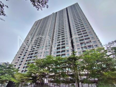 Serviced Residence For Auction at D'carlton Seaview Residences