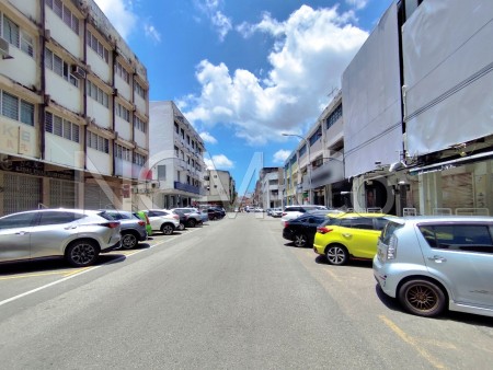 Shop Office for Auction