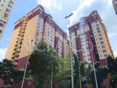 Apartment For Auction at Mentari Court 1