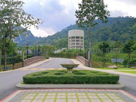 Terrace House for Auction