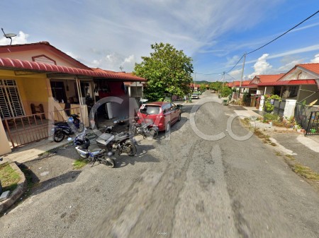 Terrace House for Auction