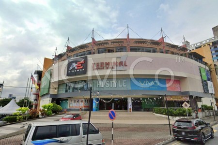 Shop For Auction at Terminal 1 Shopping Centre