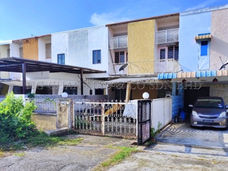 Terrace House for Auction