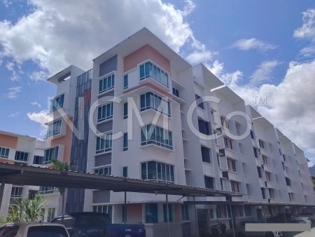 Apartment For Auction at University Utama Condominium
