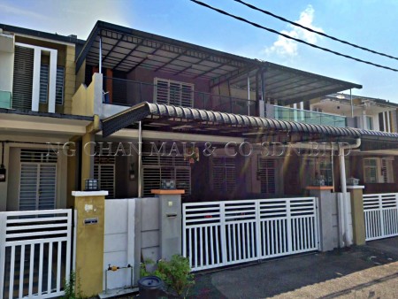 Terrace House For Auction at Tawas Impiana