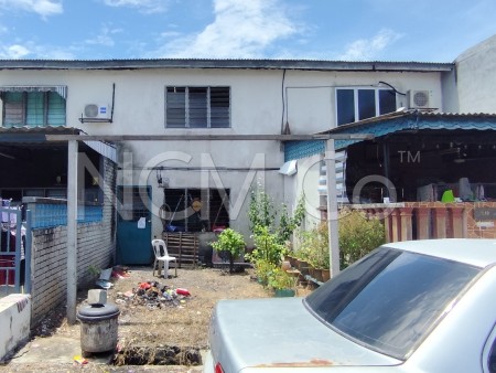Terrace House For Auction at Bestari Jaya