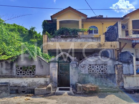 Semi D For Auction at Tanjong Rambutan