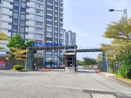 Terrace House for Auction