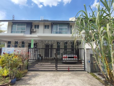 Terrace House For Auction at Bangi Avenue