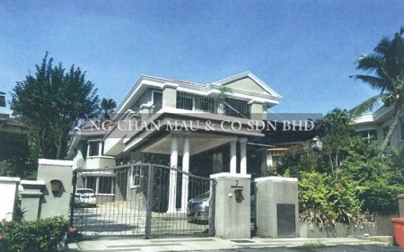 Bungalow House for Auction