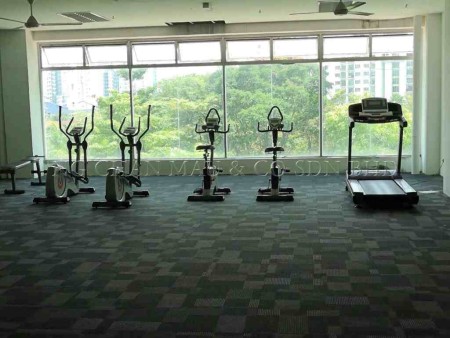 Apartment for Auction