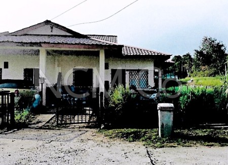 Terrace House For Auction at Tawau