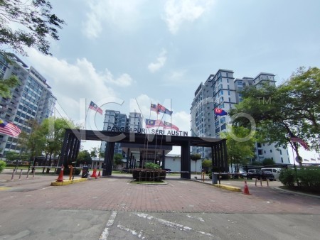 Apartment For Auction at Seri Austin Residences