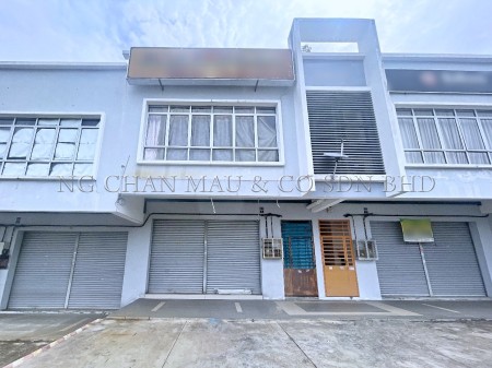 Shop Office For Auction at Unicity