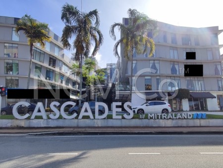 Office For Auction at Cascades