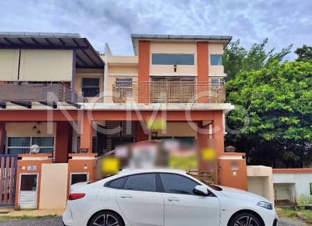 Semi D For Auction at Tiara Heights