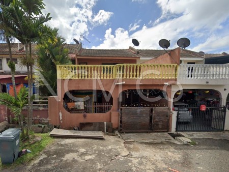 Terrace House For Auction at Taman Saga