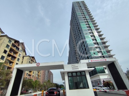 Apartment for Auction