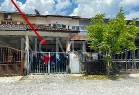 Terrace House For Auction at Taman Seri Bahagia