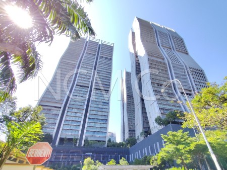 Condo For Auction at The Fennel