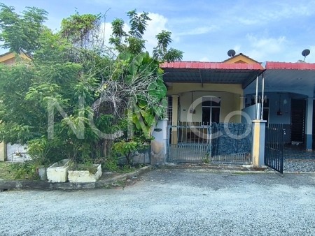 Terrace House For Auction at Taman Lembah Bujang Indah
