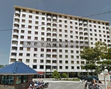 Apartment For Auction at Ria Apartment