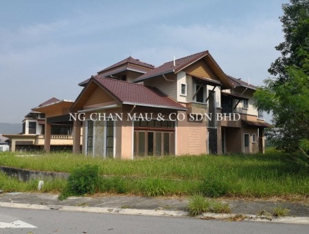 Bungalow House For Auction at Bukit Bayu