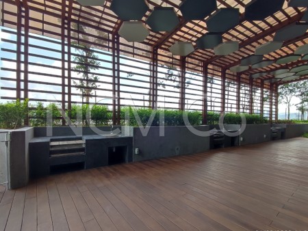 Serviced Residence for Auction