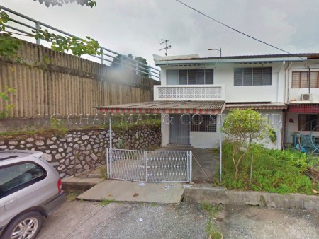 Terrace House For Auction at Taman Selatan