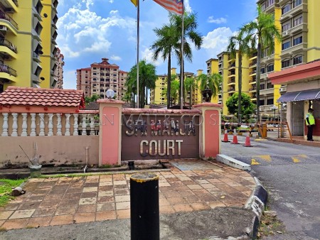 Apartment for Auction