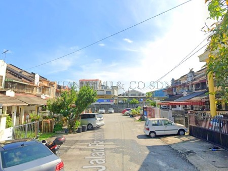 Terrace House for Auction