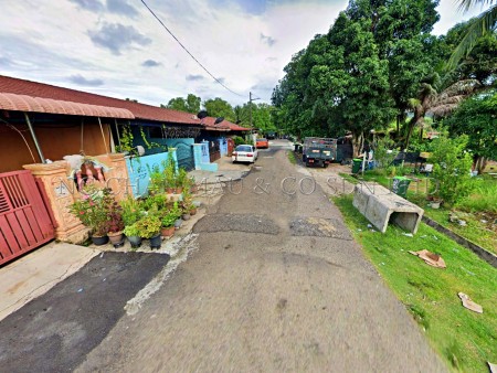 Terrace House for Auction