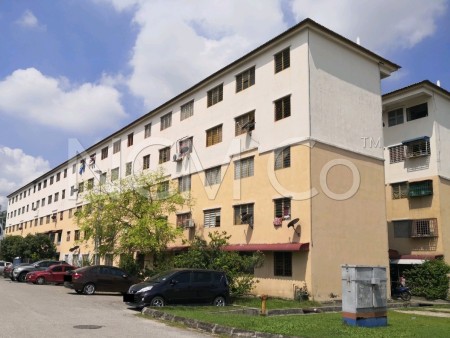 Flat For Auction at Pangsapuri Rebana
