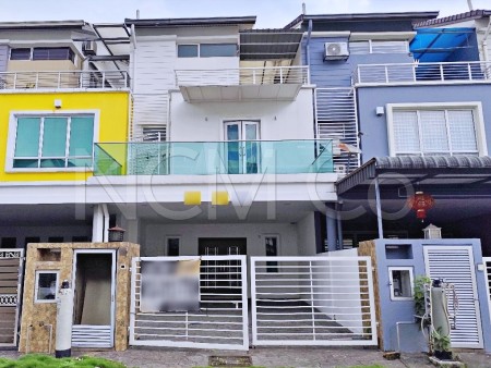 Terrace House For Auction at Taman Sepakat Indah