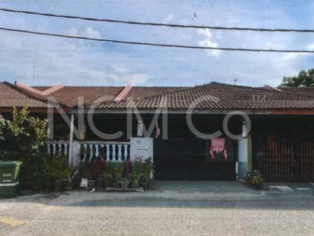 Terrace House For Auction at Balok