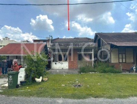 Terrace House For Auction at Tanjong Rambutan