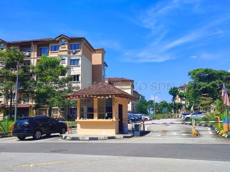 Apartment for Auction